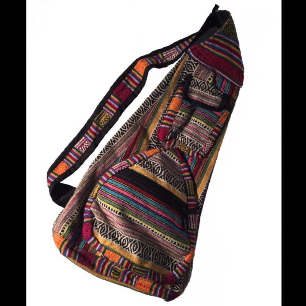 NWOT - Yak n Yeti: Boho Sling Crossbody Bag